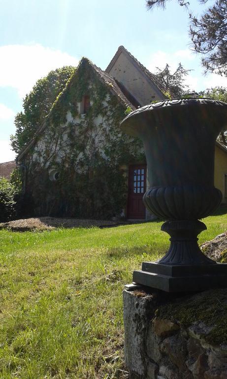 Gite De Serre Le Grand-Pressigny Exterior photo